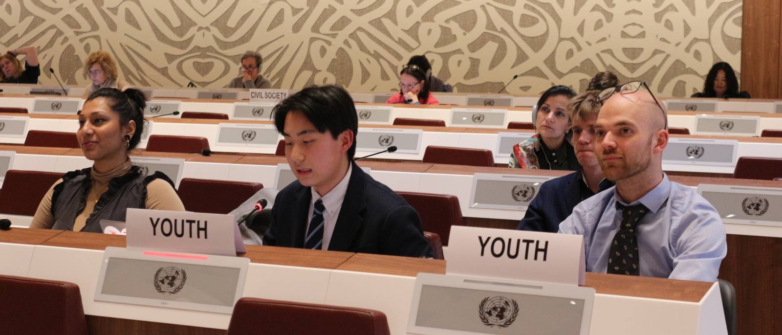 Jaewon Choi delivering a statement from the YOUTH seat at the UNECE Regional Forum on Sustainable Development in Geneva